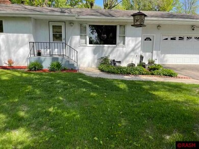 1622 Center St, New Ulm, MN 56073 - photo 2