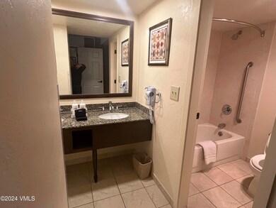 2212 primary bath