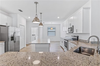 1817 Lema Ct, Naples, FL 34120 - photo 4