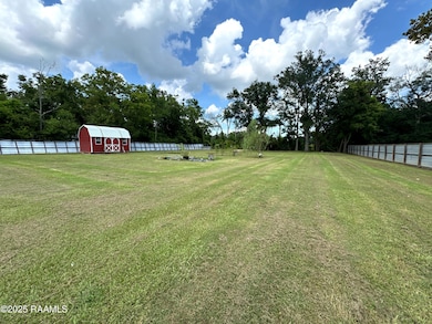 1036 Pointe Claire Dr, Saint Martinville, LA 70582 - photo 5