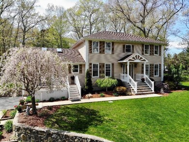 20 Colwell Rd, Smithfield, RI 02917 - photo 2