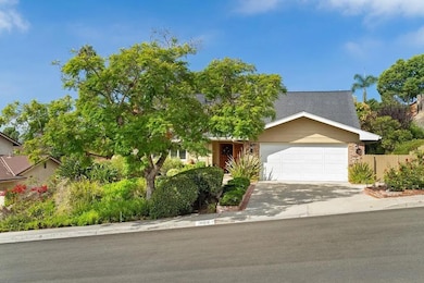 4924 Avila Ave, Carlsbad, CA 92008 - photo 3