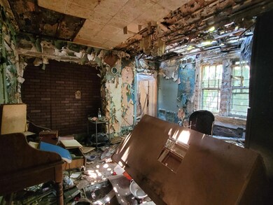 1112 Johnson St, Gary, IN 46407 - photo 6