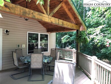 Upper Deck,