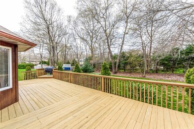 44 Sage Dr, Cranston, RI 02921 - photo 6