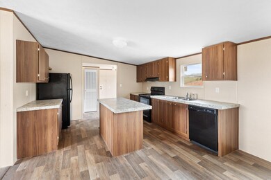 1525 Howell River Rd, Rutledge, TN 37861 - photo 5