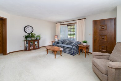 213 Keller Ave, Waukegan, IL 60085 - photo 3