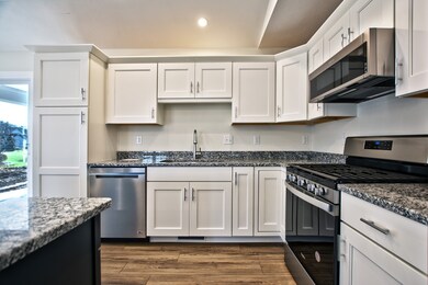 2435 Timberstone Dr, Elkhart, IN 46514 - photo 6