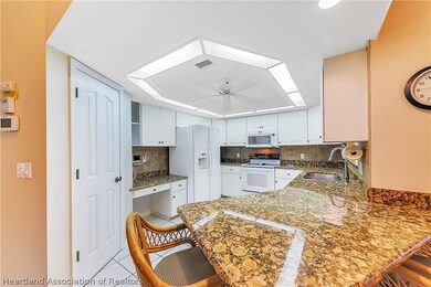 10 Meadowlake Cir S, Lake Placid, FL 33852 - photo 7