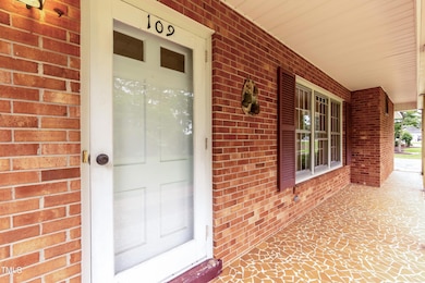 Porch 03 (2)