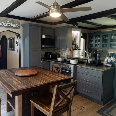 206 Pine St, Brockton, MA 02302 - photo 5