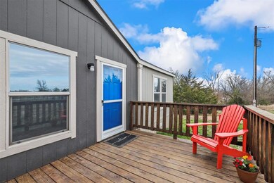 115 Vinall Cir, Decatur, TX 76234 - photo 2