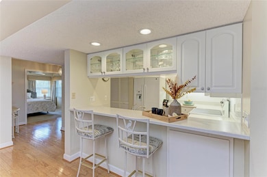 1247 Edgewater Cir unit 72, Bradenton, FL 34209 - photo 3