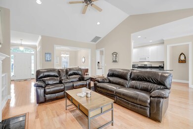3202WexfordWay-07