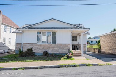 24 Mitchell St, Parsons, PA 18705 - photo 2