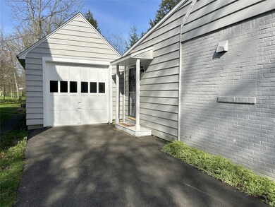 16 Academy St, Owego, NY 13827 - photo 3