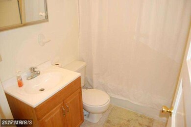 6305 Patterson St, Riverdale, MD 20737 - photo 4