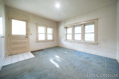 7-web-or-mls-2305-berwyn-ave-sw