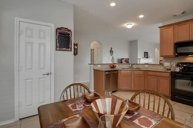 Breakfast area in kitchen
