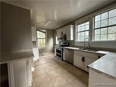 82 S Midway St, Clayton, AL 36016 - photo 6