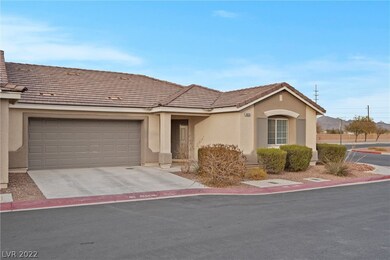 Single story, 3 bedrooms, 2 full bathrooms, 2 car