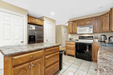 8-web-or-mls-81Fern-7
