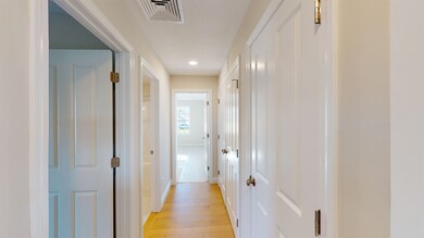 2A Lunas Ave unit 2A, Epping, NH 03042 - photo 7