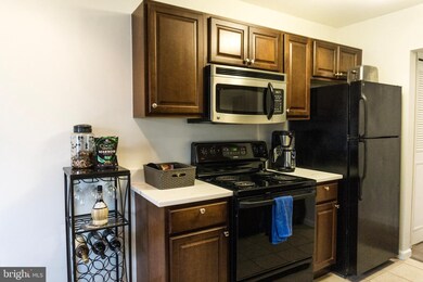 12001 Pheasant Run Dr, Laurel, MD 20708 - photo 7