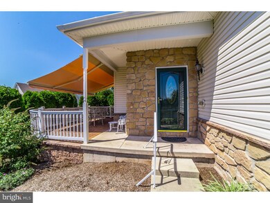 1106 Burgundy Cir, Pennsburg, PA 18073 - photo 2