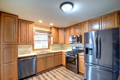 32 Carnation St, Dyer, IN 46311 - photo 7