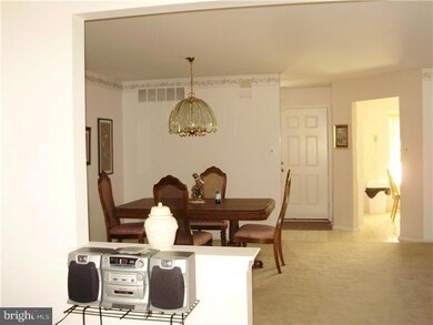 33 Pinecrest Dr, Woodbury, NJ 08096 - photo 7