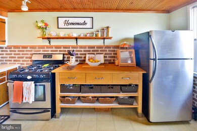 623 Rively Ave, Glenolden, PA 19036 - photo 7