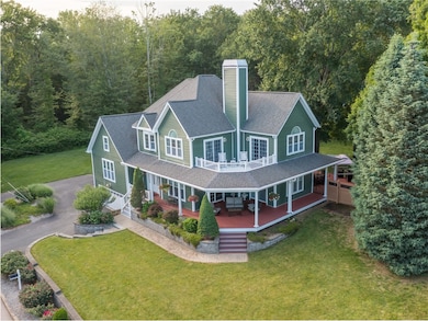 Beautiful porches and yard