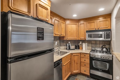 840 W Bigler unit 1012, Midway, UT 84049 - photo 5