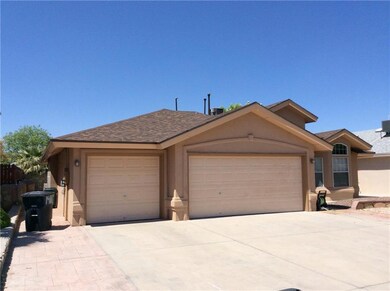 14017 Lago Azul St, Horizon City, TX 79928 - photo 2
