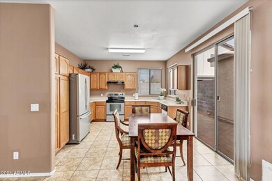 Eat in Kitchen