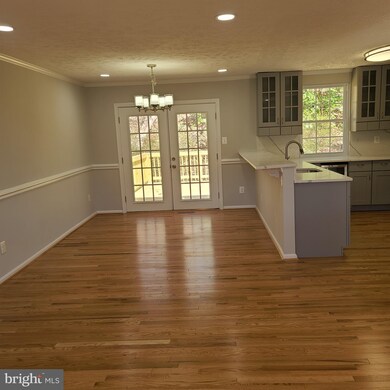 39552 Jarrell Dr, Mechanicsville, MD 20659 - photo 2