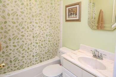 5511 Idlewood Ln unit 1B1, Louisville, KY 40291 - photo 7
