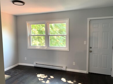 521 Lark Dr, Albany, NY 12210 - photo 5