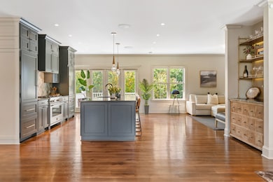 75 Saddle Rock Rd, Stamford, CT 06902 - photo 3