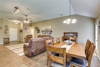 2045 Echo Ridge, Edmond, OK 73012 - photo 7