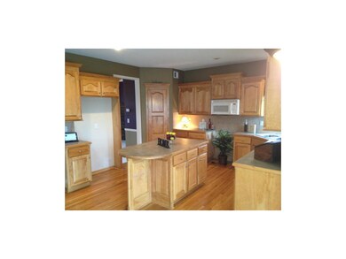 21502 W 99th Terrace, Lenexa, KS 66220 - photo 5