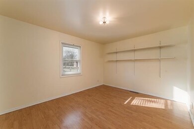 4009 N Lanewood Dr, Muncie, IN 47304 - photo 6