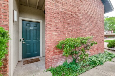 8601 Park Ln unit 111A, Dallas, TX 75231 - photo 4