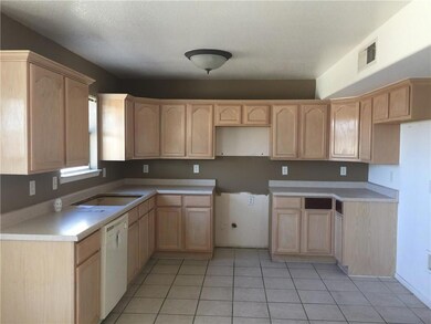 757 Danube Way, El Paso, TX 79928 - photo 5