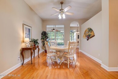 10-web-or-mls-Edgewater Branch Dr-008