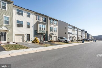 207 Patchwork Dr, Stonewall, VA 22656 - photo 3