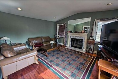 412 Locust Ct, Glassboro, NJ 08028 - photo 6