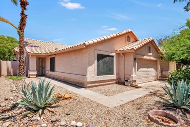 826 W Sil-003-006-DLB 1398-MLS_Size