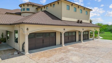 10 Wilderness Trail unit B, Friendswood, TX 77546 - photo 5